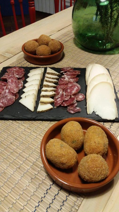 Les Magranes Bed & Breakfast Argelaguer Dış mekan fotoğraf