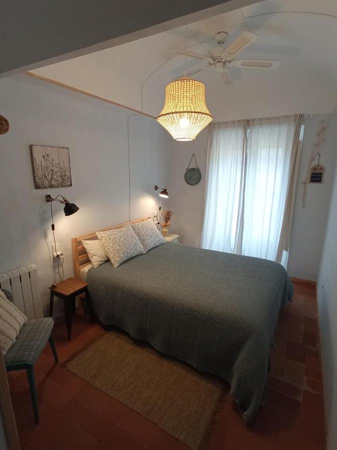 Les Magranes Bed & Breakfast Argelaguer Dış mekan fotoğraf