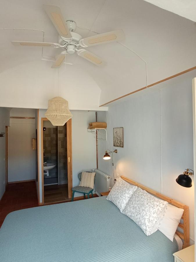 Les Magranes Bed & Breakfast Argelaguer Dış mekan fotoğraf